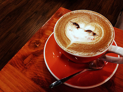 专家研究:增加咖啡摄入量可减缓老年时认知功能下降速度