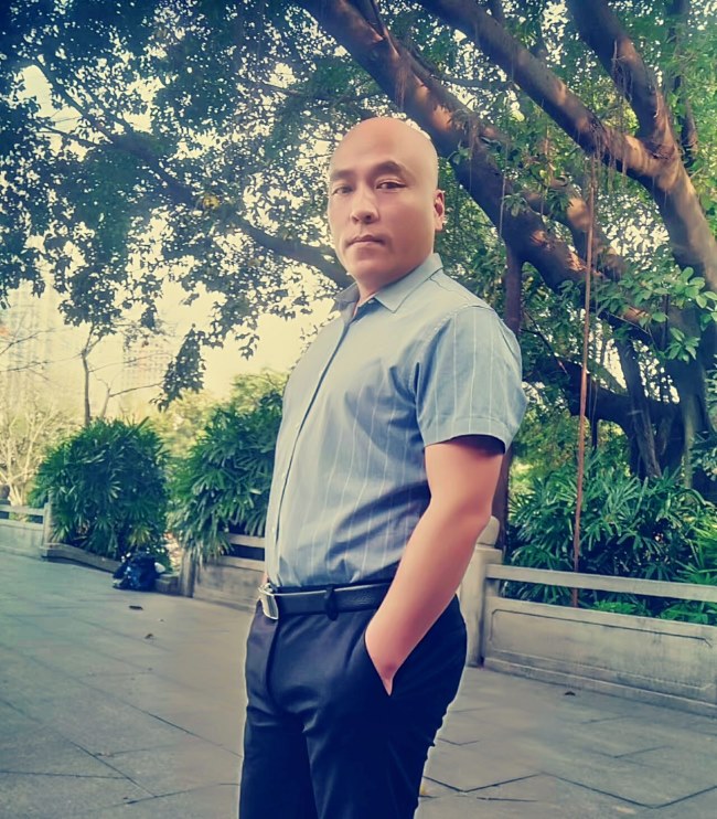 ����׳��