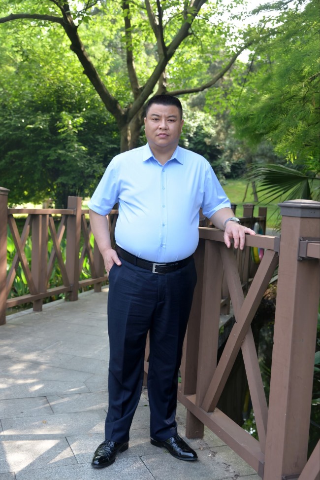 ��������